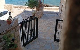 Mani Home